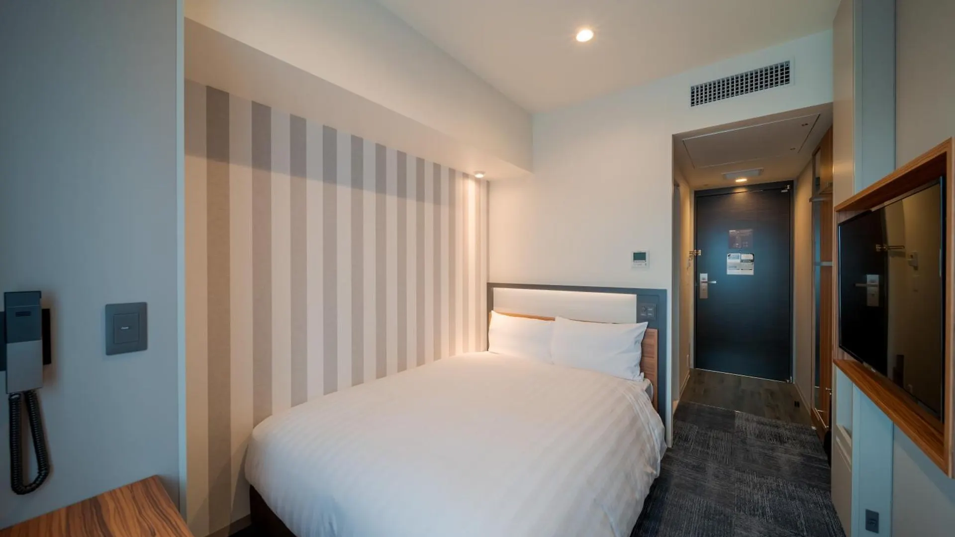 Via Inn Prime Osaka Kyobashi 3*,  Japonsko