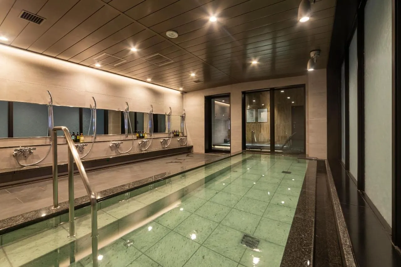 Via Inn Prime Osaka Kyobashi 3*,